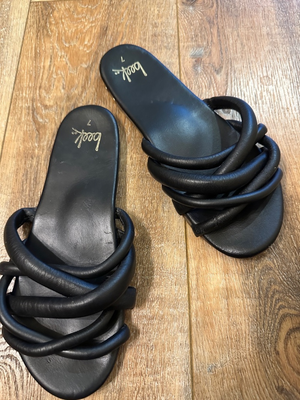 Beek Black Padded Strap Slide Sandals size 7 beach Summer festival